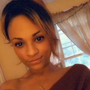 Meet your Posher, Kira